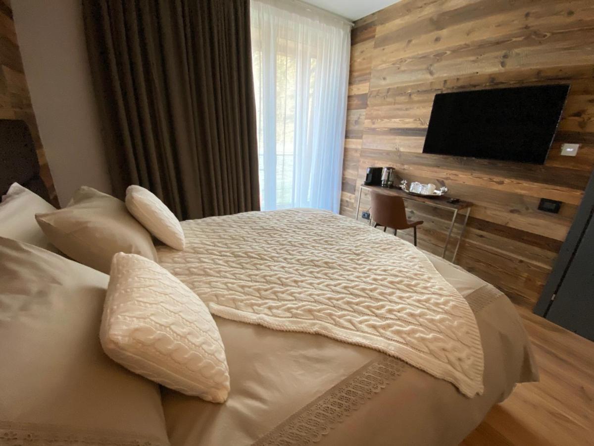 Chalet Blanc Breuil-Cervinia Zewnętrze zdjęcie